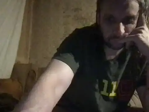 -TrafoX3-'s Live XXX Chat