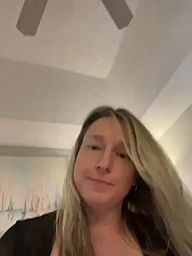 Vivian_MayXxX's Live XXX Chat