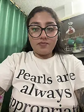 croftsmila's Live XXX Chat