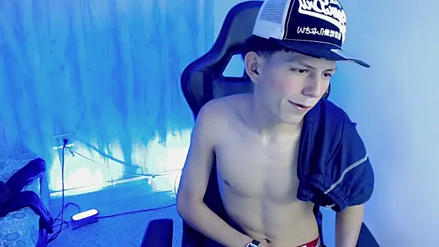 צ'אט XXX בשידור חי של Hot_athletes_