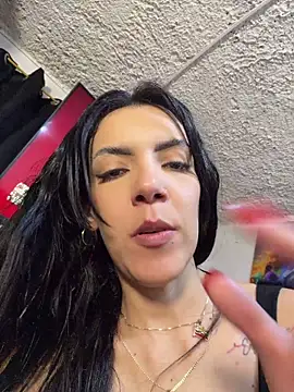 Nellaymaxi-hotconnection's Live XXX Chat