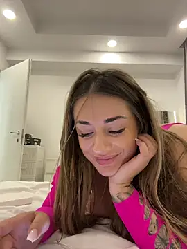 IsabellaEtthan's Live XXX Chat