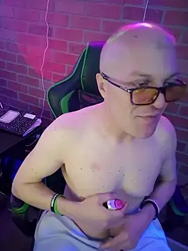 chronic_vibez's Live XXX Chat