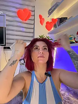 zafiro_mo0n Adlı Modelin Canlı XXX Sohbeti