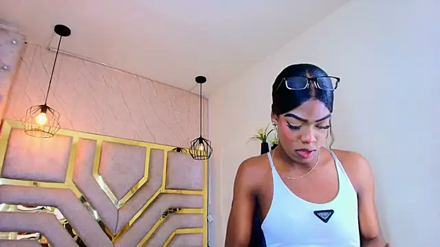 Nahara24_ Live XXX Chat