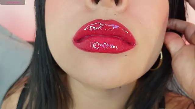 mia_roux1のライブXXXチャット