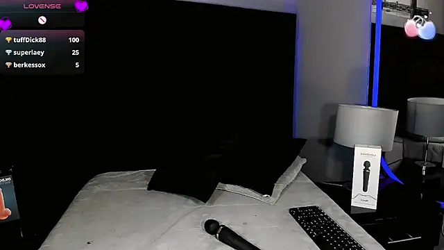 Kornylovee Obrolan Langsung XXX