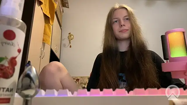 britneylovely webkamerás műsora