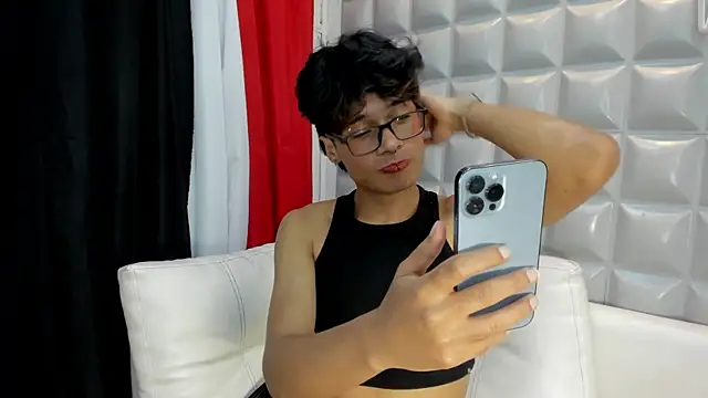 maximo_2019's Live XXX Chat