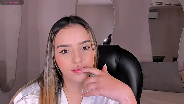 Živý XXX chat LaurentRosse1