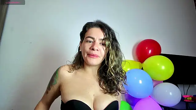 oriana_thomson01のライブXXXチャット