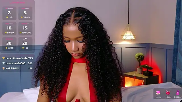 Chloe-Rose-'s Live XXX Chat
