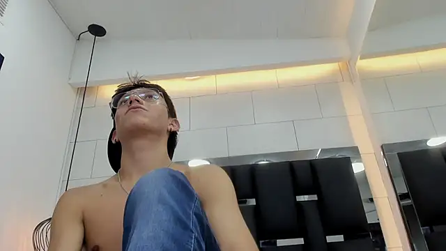 zack_dehaan live XXX chat