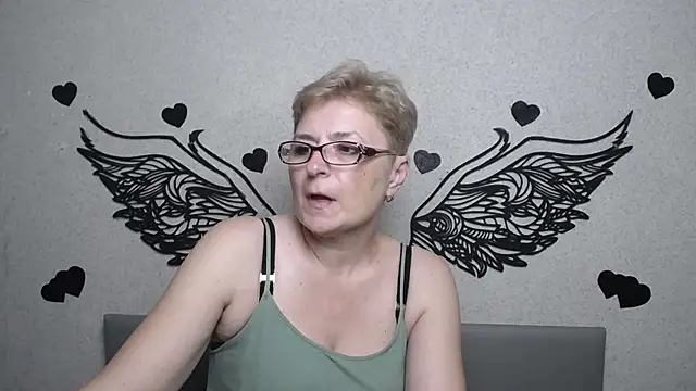 EmiliaGree Live XXX-chat