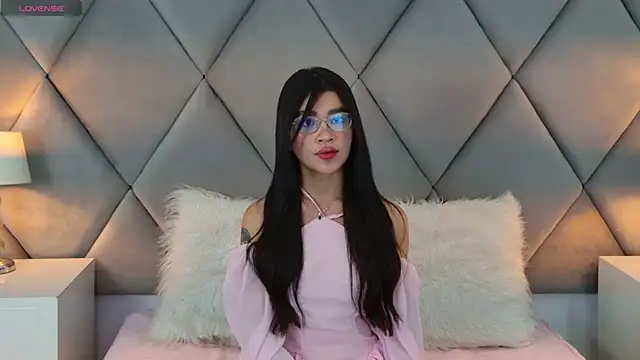 OliviaDiaz Live XXX Chat