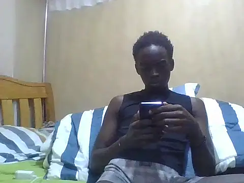 myles_erqt – Naživo XXX chat