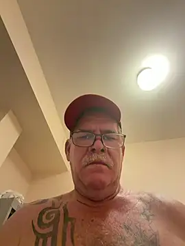 Caesar_Baxter élő XXX-chatje