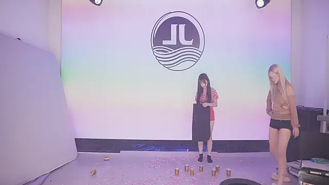 צ'אט XXX בשידור חי של Sw-001