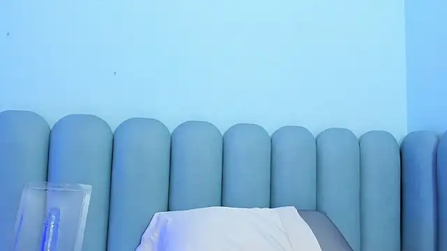 lysbani Adlı Modelin Canlı XXX Sohbeti