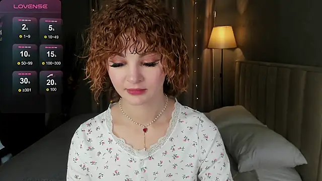 Kira__Fluffy's Live XXX Chat