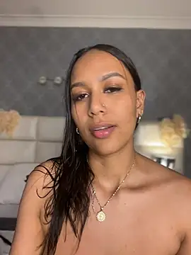 MiilaBlake Chat XXX live