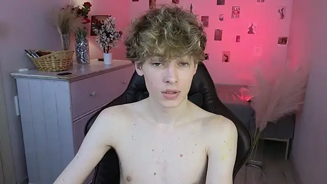 kevingarsiaa Chat XXX live