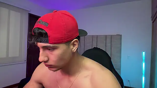 Chat XXX ao vivo de CHRIS_MORGAN1