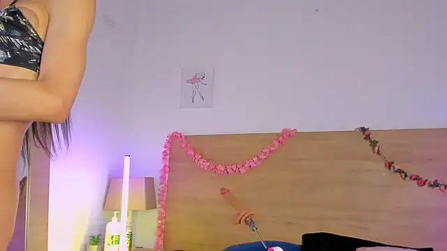 Chat +18 de LaraRous ao vivo