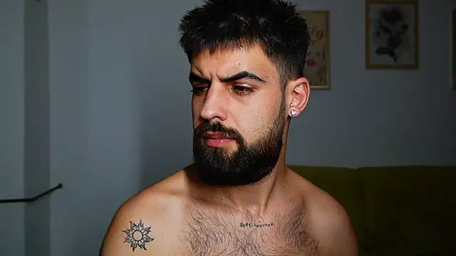 Chat +18 de HairyRobxxx ao vivo