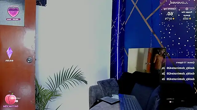 Walkers05 Chat XXX live