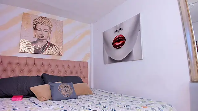 Zaira_sofiaa Live XXX Chat