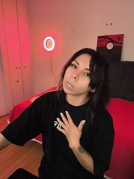 XXX chat uživo modela ivihetaira