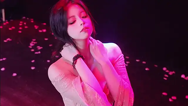 RV-525- Live XXX-Chat