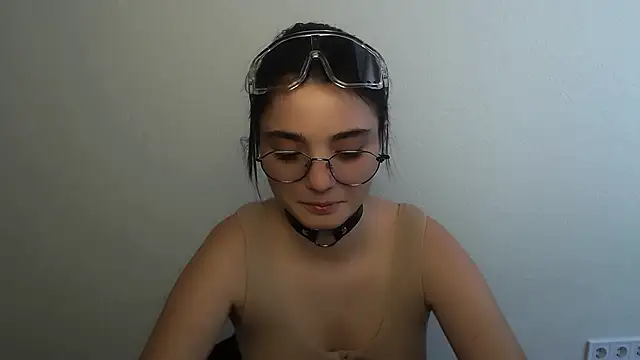 Chat XXX en directo de Sun_Shine__
