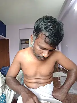 Chat XXX Live Paramkeerthi