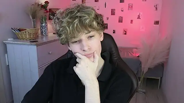 kevingarsiaan Live XXX chat