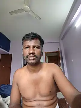 Paramkeerthi Adlı Modelin Canlı XXX Sohbeti
