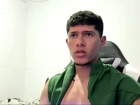 Edward_2709n Live XXX chat