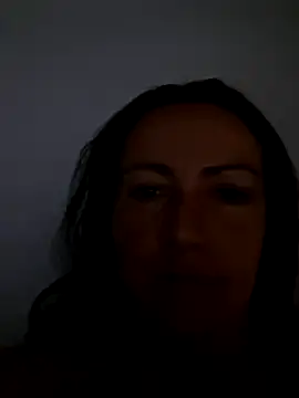 Chat +18 de Lauryn_Jones ao vivo