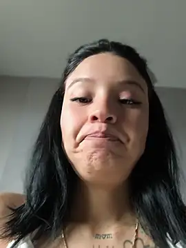 Živý XXX chat LorenRosse