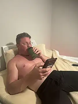 funandstuff Show in webcam