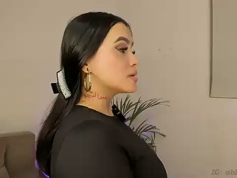 abbey_all Adlı Modelin Canlı XXX Sohbeti