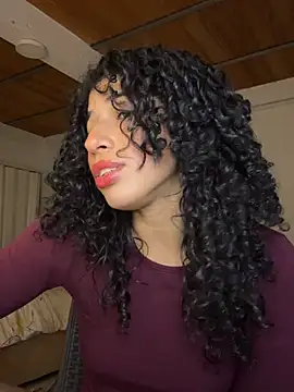 Chat +18 de Miily_0 ao vivo