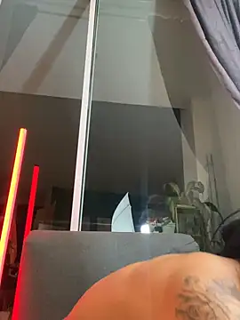 DaphneUwu – Naživo XXX chat