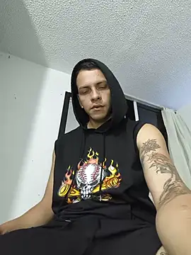XXX chat uživo modela Thomasjons_