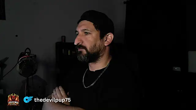 DevilPup75_'s Live XXX Chat