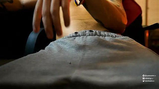 AlphaMasterXxx live XXX chat