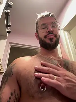 mrbighairychest live XXX chat