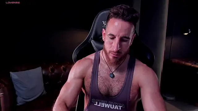 XXX chat uživo modela _adamcoper_