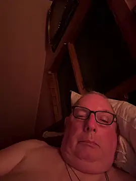 Chat XXX en directo de CharlieWeaver22